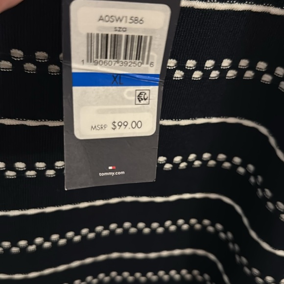 Tommy Hilfiger Women’s Navy And White Sweater Dress, Size XL with tags - Picture 3 of 4